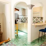 Casa Lauritano *