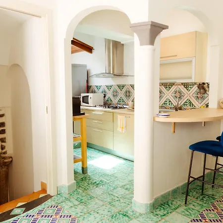 Casa Lauritano *