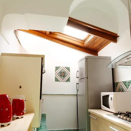 ヴィラ Casa Lauritano アトラーニ